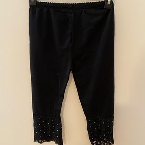 Black Capris Tights/Leggings
